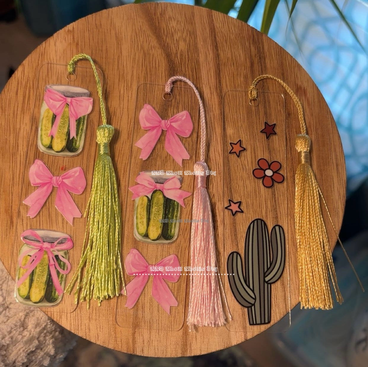 BOOKMARKS